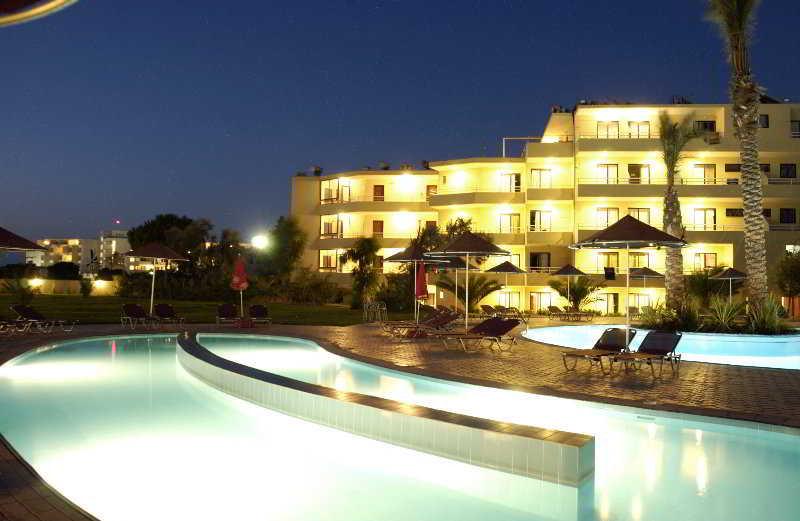 Sunland Holiday Resort 伊利索斯 外观 照片